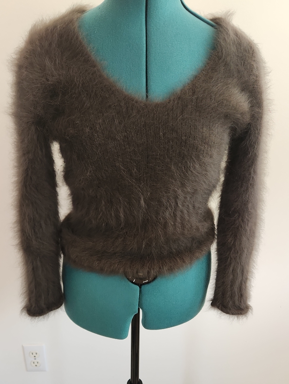 🍫Express Brown Fuzzy V-Neck Sweater